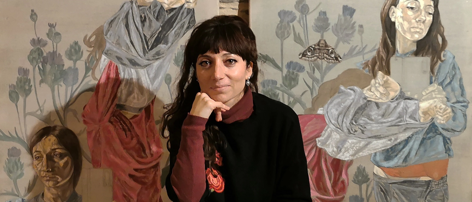 Sabato 7 ottobre, nel nuovo evento collaterale della mostra “Connessioni” alla Galleria SanLorenzo Arte, le due artiste realizzeranno un’opera a quattro mani e coinvolgeranno il pubblico in un abbraccio metaforico che sfiderà i confini dell’arte tradizionale.