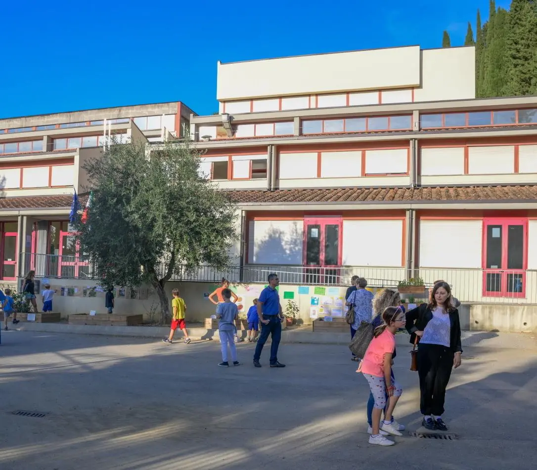Scuola senza riscaldamento. La protesta dei genitori