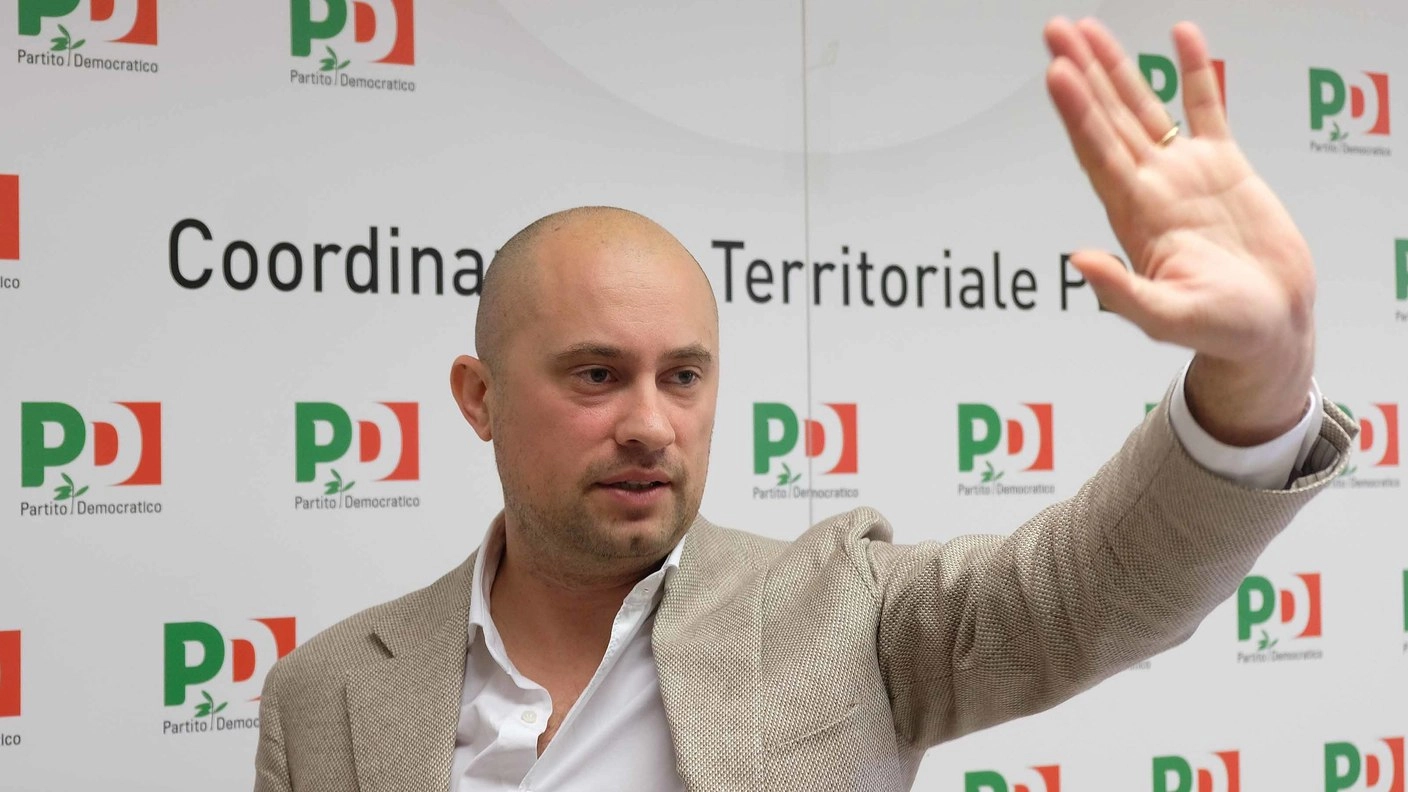 Il segretario comunale del Partito democratico Matteo Bracciali Il segretario comunale del Partito democratico Matteo Bracciali