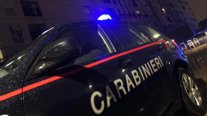 Il corpo dell'uomo è stato ritrovato da carabinieri e vigili del fuoco (foto d'archivio)