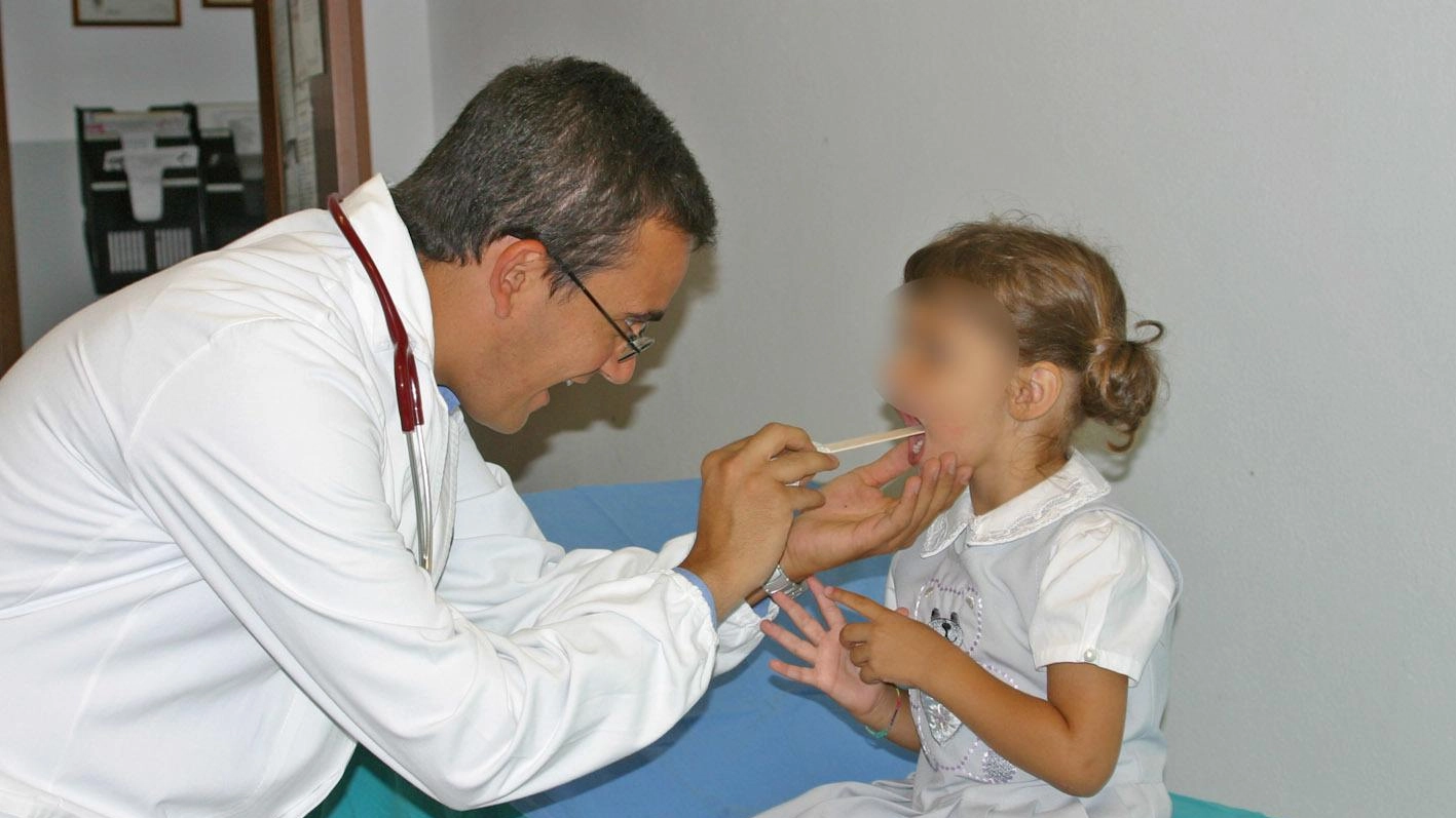 

Carenza di pediatri a Pontedera: Criticità e accuse