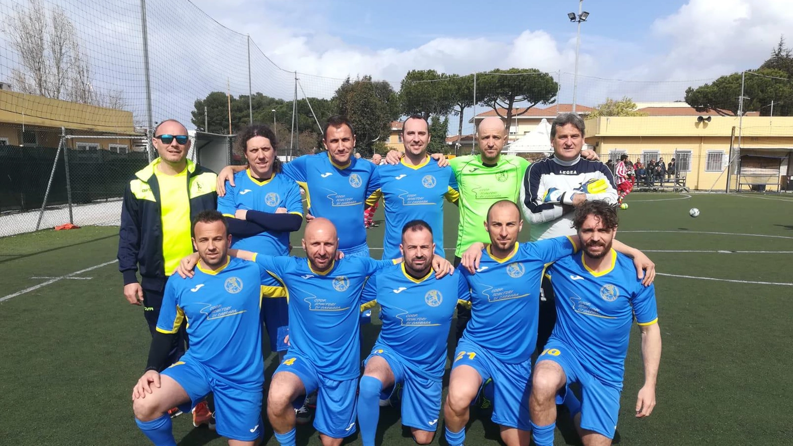 Il Cral Massa Carrara sale sul tetto della Toscana Gianni Mola premiato come miglior portiere Il Cral Massa Carrara sale sul tetto della Toscana Gianni Mola premiato come miglior portiere