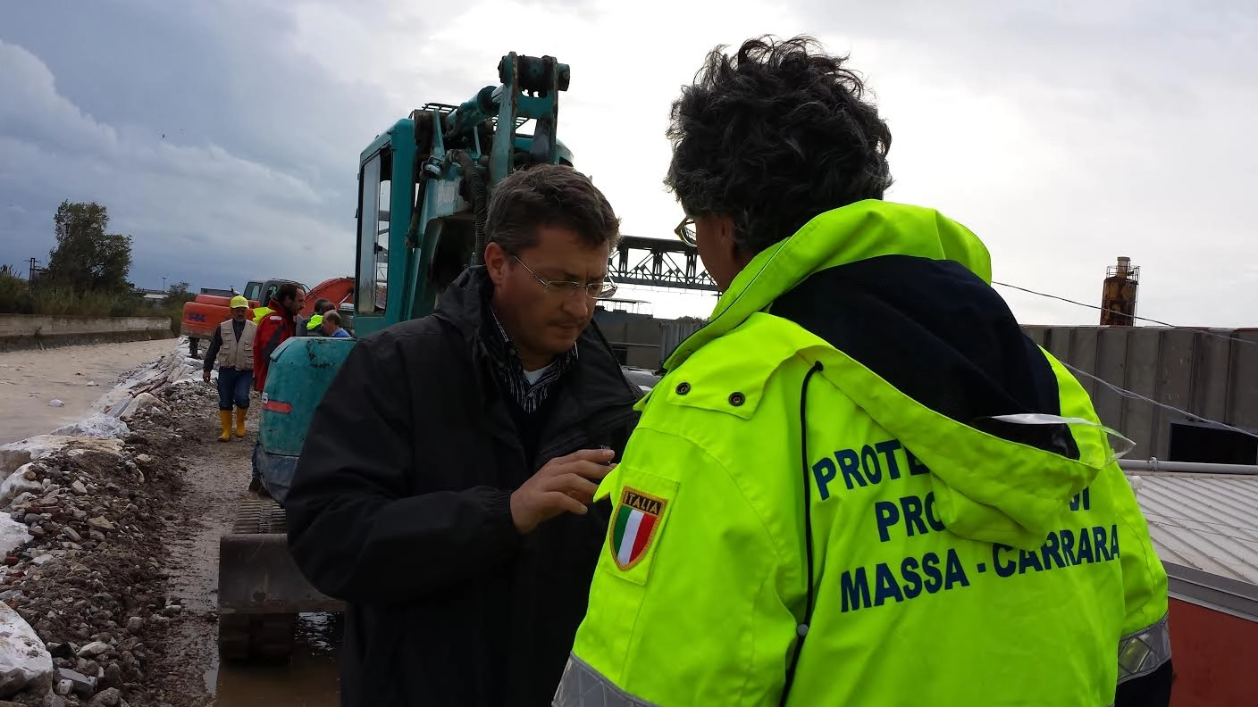 L’ingegner Stefano Michela sul luogo del disastro il giorno stesso del crollo avvenuto il 5 novembre