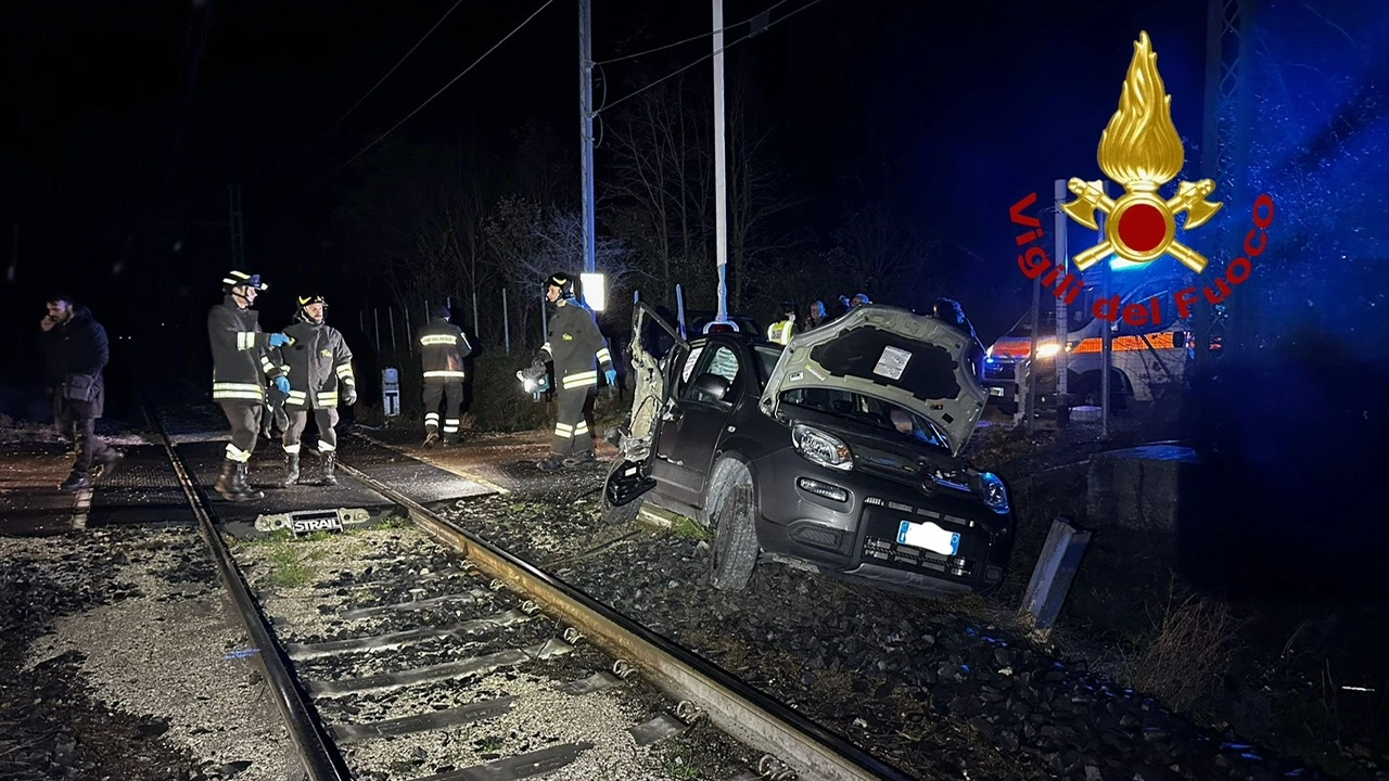 L’incidente a Rigali, il conducente dell’auto portato in ospedale