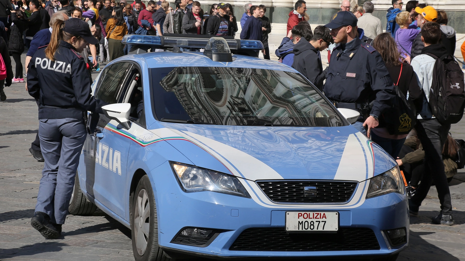 Polizia in centro (foto di repertorio)