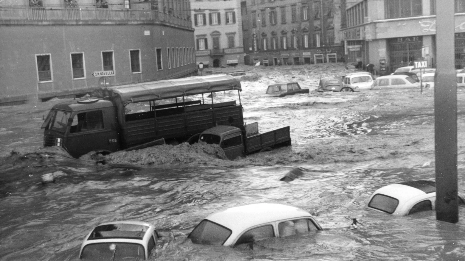 Foto d'archivio dell'alluvione del 1966 (Fotocronache Germogli)