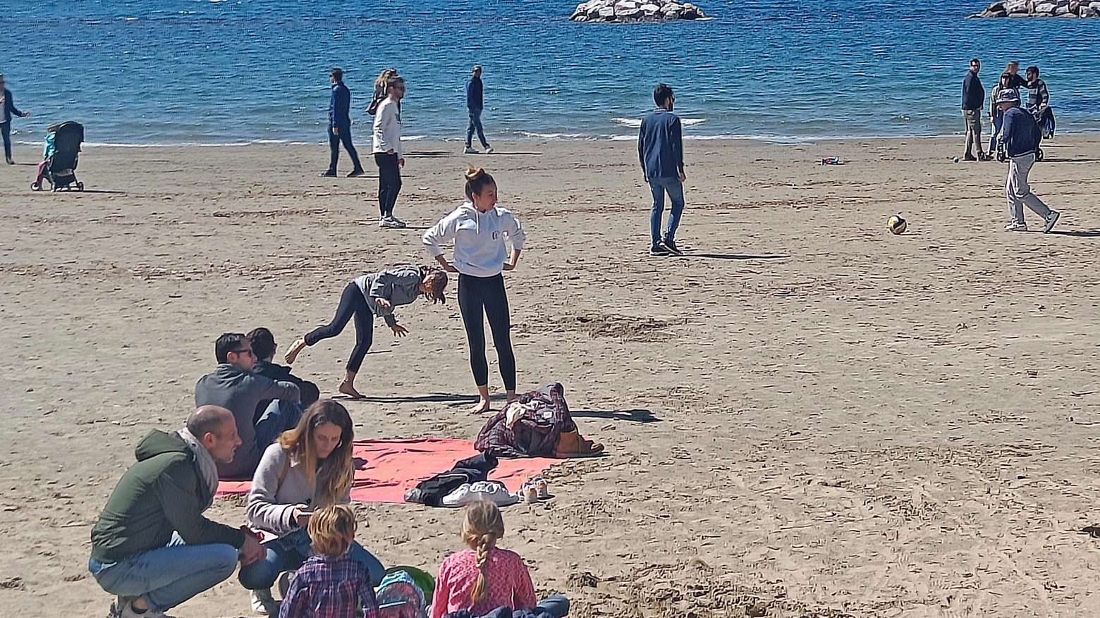 Maremma al top  Dal mare alla montagna  E’ stata un’invasione  di migliaia di turisti