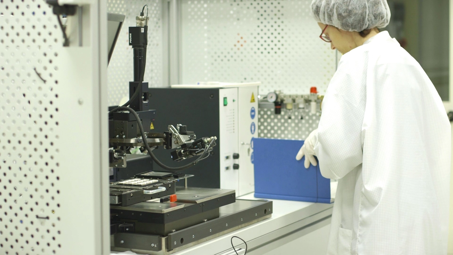 Il chip che fa i “conti” con la luce