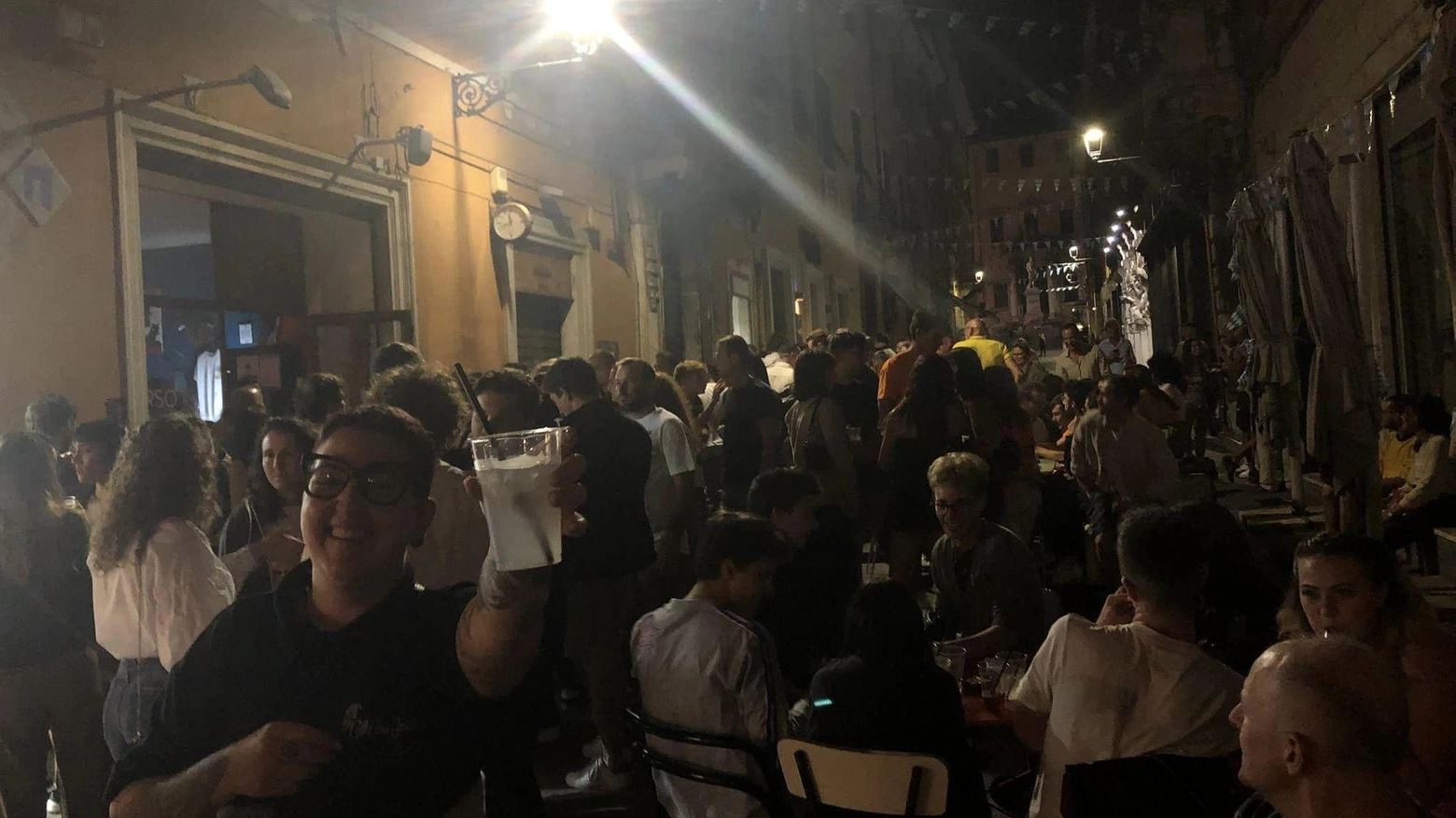 "Solidarietà al Diverso a Carrara: la città ha bisogno di ragazzi coesi"
"Solidarietà al Diverso a Carrara: la città ha bisogno di ragazzi coesi"