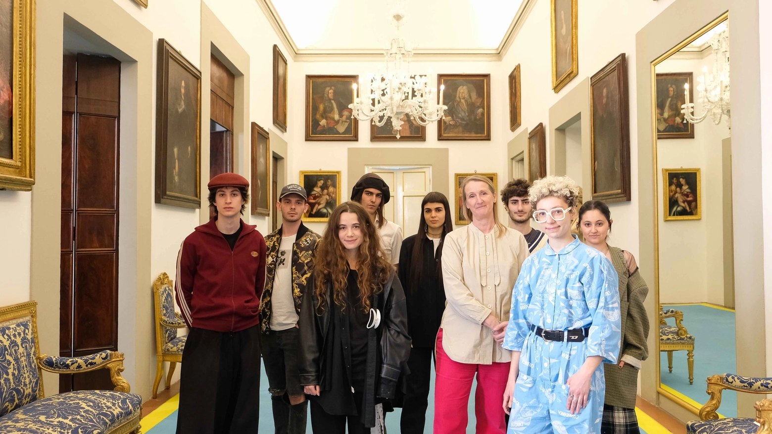 Lucy Orta con gli studenti del Gruppo IED a Palazzo Pucci