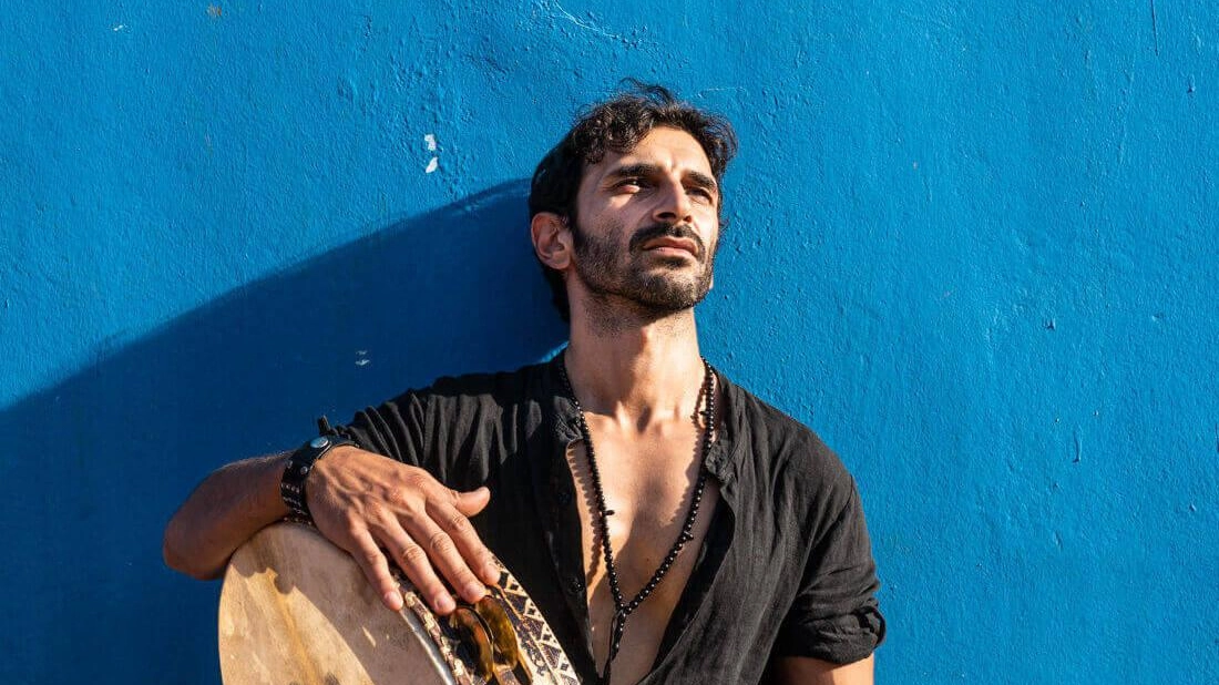 Tammurriata e serenate Il "Solo tour" di Luca Rossi Tammurriata e serenate Il "Solo tour" di Luca Rossi