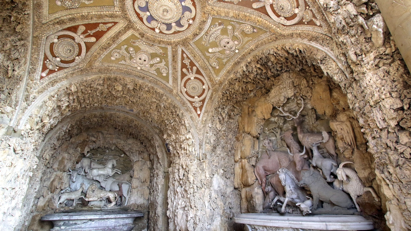 La Grotta degli animali nella Villa Medicea di Castello