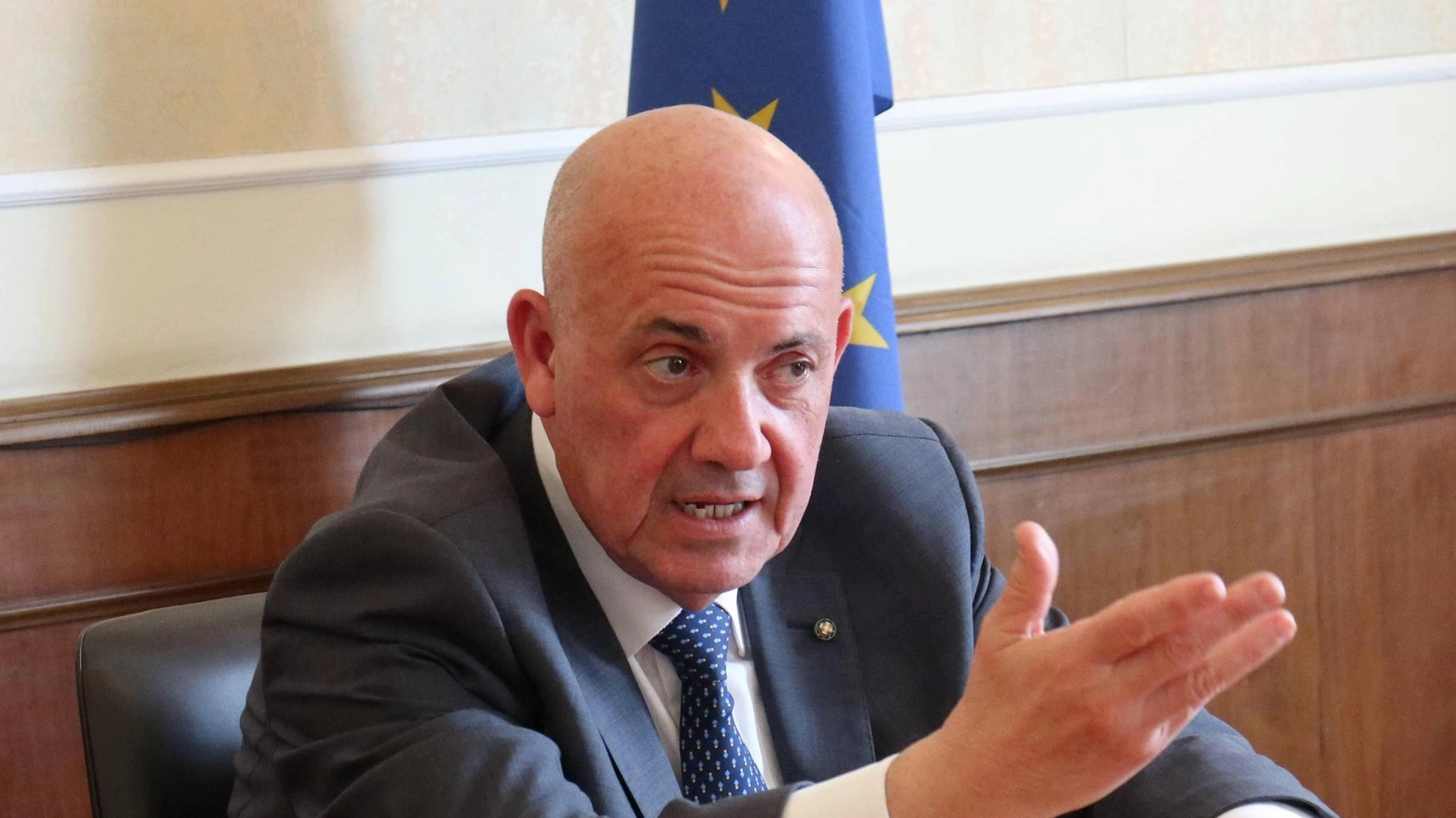 L'approvazione del bilancio dell'Opera del Duomo di Orvieto non è riuscita. La riunione del CDA è stata interrotta a sorpresa dal vescovo e dal prefetto. I consiglieri chiedono di visionare documenti relativi alla passata gestione. La riunione è stata aggiornata al 15 dicembre. Se non si approva il bilancio, l'unica strada è il commissariamento.