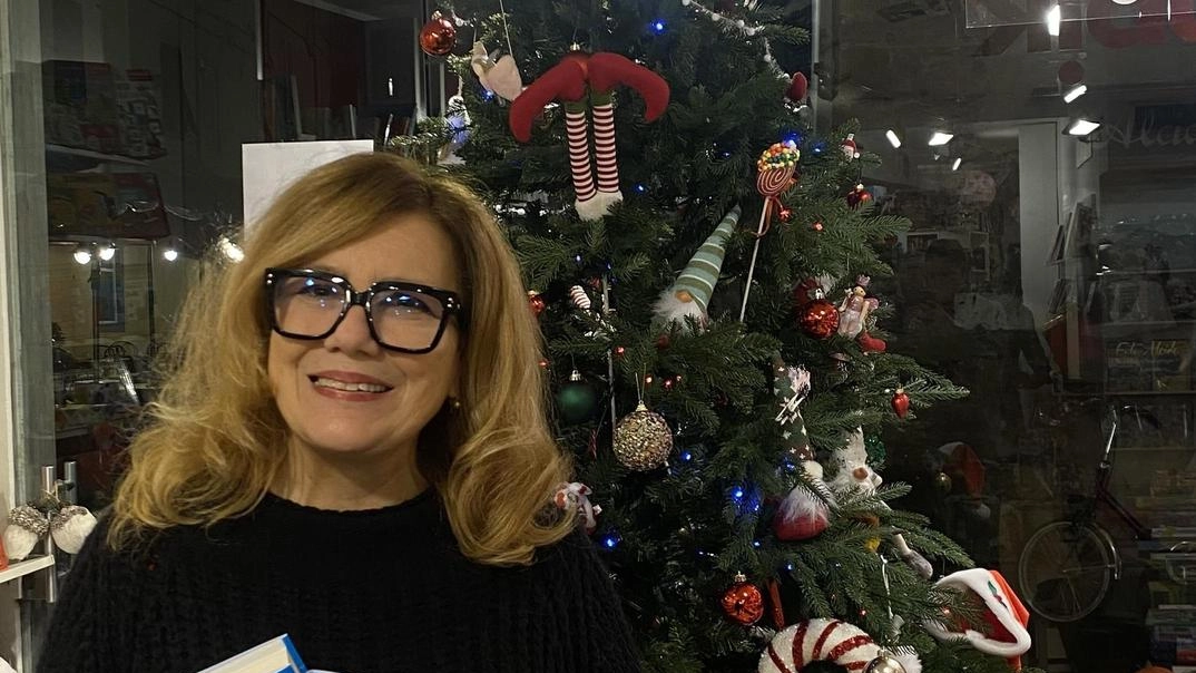 La libreria di Gina Truglio sul Fillungo annuncia una prima serie di iniziative speciali per i giorni delle feste: si inizia domani con l’avvocato Bartelloni e domenica arriva Marco Malvaldi.