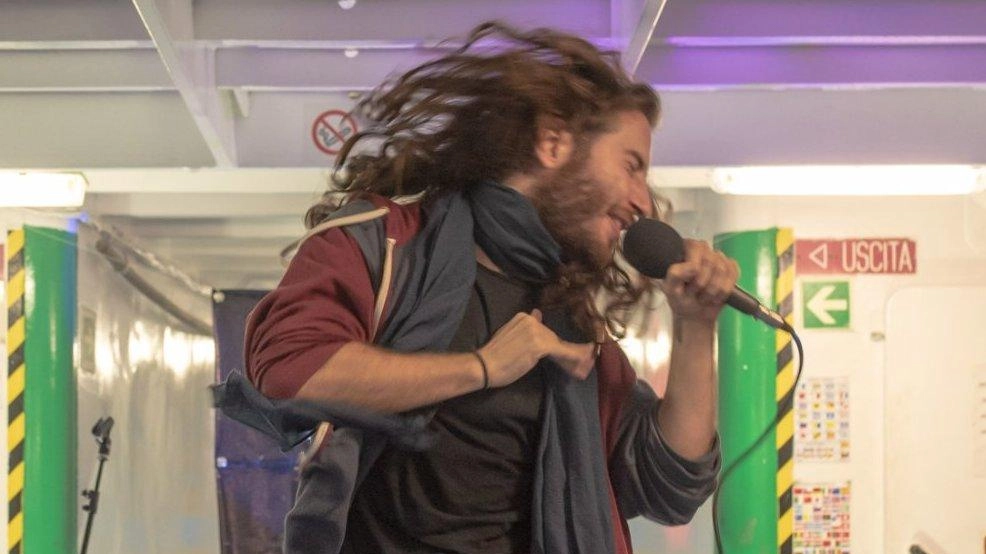 Capitale del poetry slam. Ora Senti che Muscoli! sbarca a ’Fuoriluogo’ Capitale del poetry slam. Ora Senti che Muscoli! sbarca a ’Fuoriluogo’