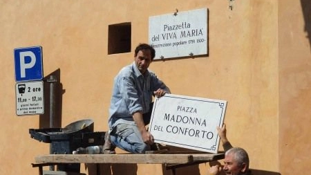 Il cambiamento di nome della piazza Il cambiamento di nome della piazza