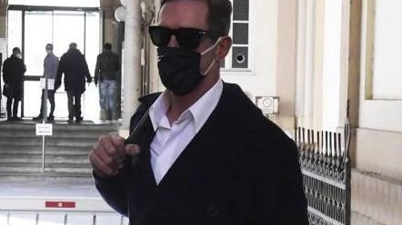 Mario Cipollini all’ingresso del Tribunale in occasione di una delle prime udienze