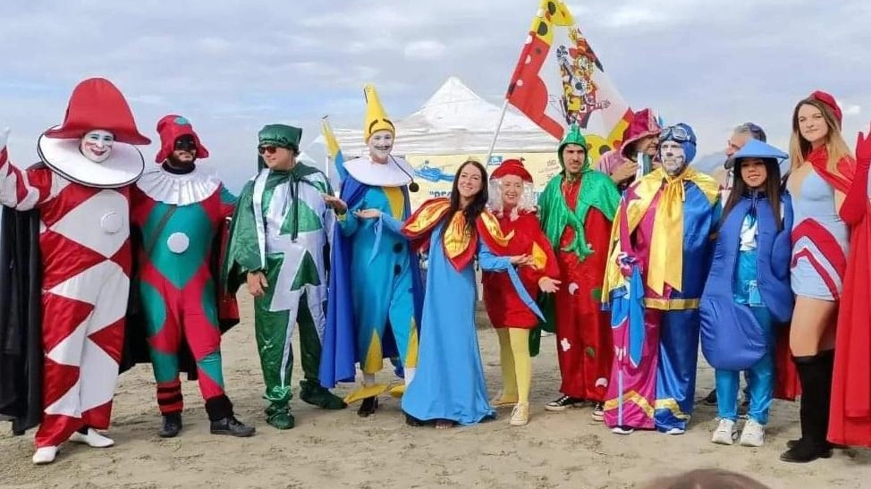 La sfida solca il mare. C’è la Regata dei Rioni La sfida solca il mare. C’è la Regata dei Rioni