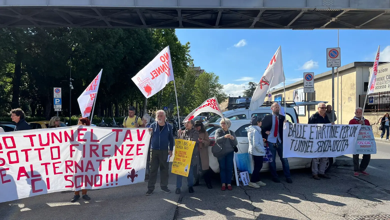 I cittadini in protesta I cittadini in protesta