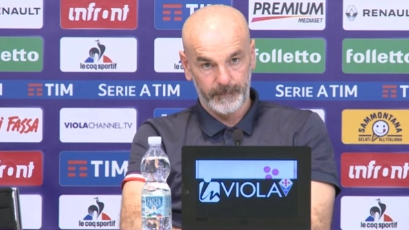 Stefano Pioli durante la conferenza stampa prima di Atalanta-Fiorentina