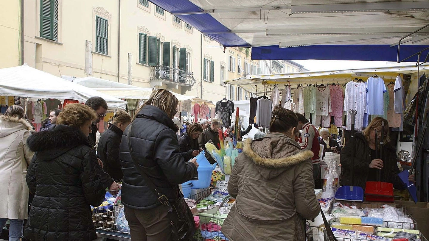 Il mercato ambulante del sabato è uno dei più frequentati di tutta la Valdinievole (oto Goiorani)