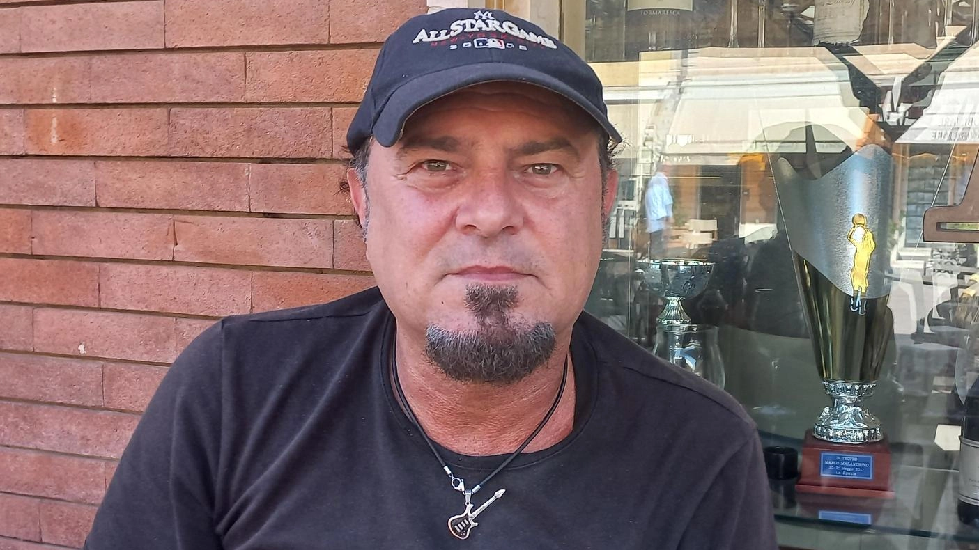 Multati per le proteste dei residenti. Nasce comitato musicisti-gestori Multati per le proteste dei residenti. Nasce comitato musicisti-gestori