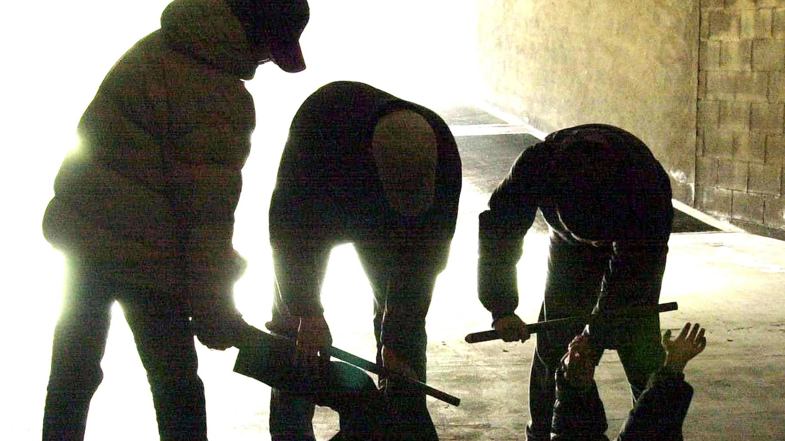 Minacce ai coetanei per 10 euro Ragazzini denunciati per rapina Minacce ai coetanei per 10 euro Ragazzini denunciati per rapina