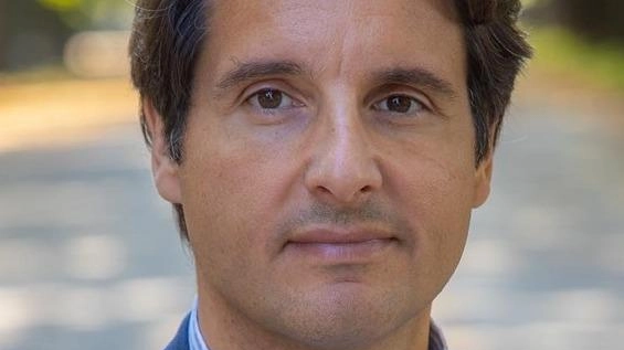 Il consigliere regionale della Lega Daniele Carissimi chiede un censimento degli anziani soli per agevolare l'erogazione di servizi sanitari e sociali. Occorre conoscere il bacino demografico per garantire un sistema adeguato di servizi.