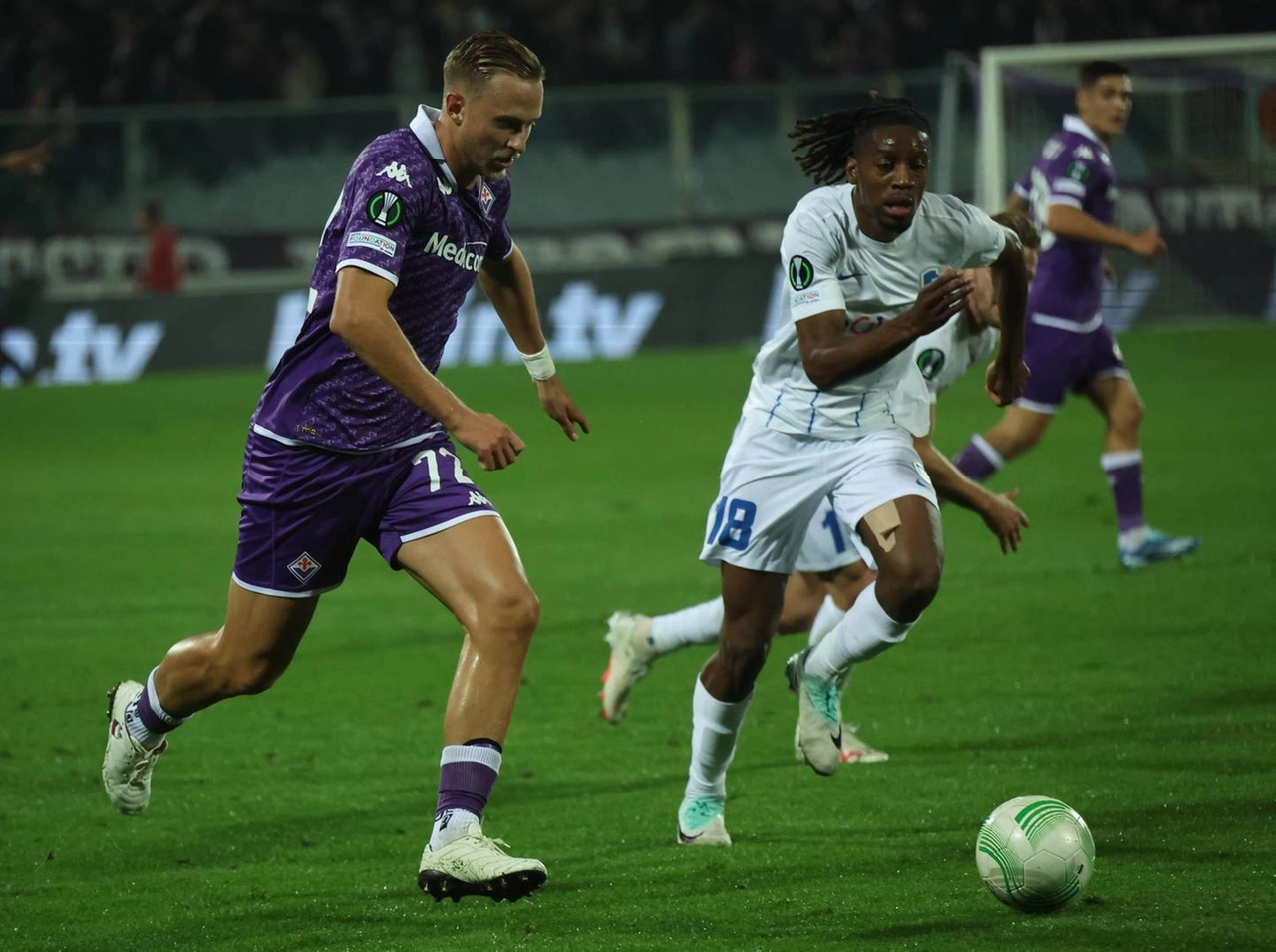 immagine di sfondo 21