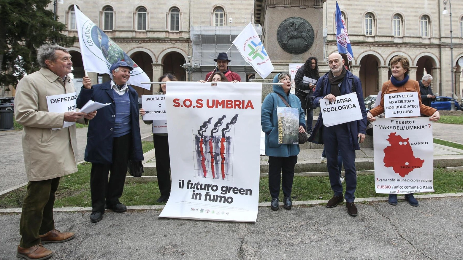 Piano dei rifiuti, via libera. L’inceneritore fra 4 anni Piano dei rifiuti, via libera. L’inceneritore fra 4 anni