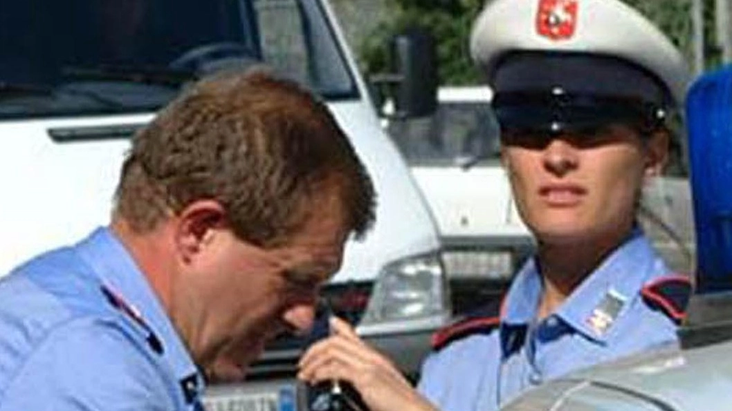 INTERVENTO Sul posto del grave incidente a La Canonica si è precipitata una pattuglia della polizia municipale