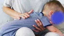 La bambina aveva ingoiato una monetina: salva grazie alle manovre di disostruzione