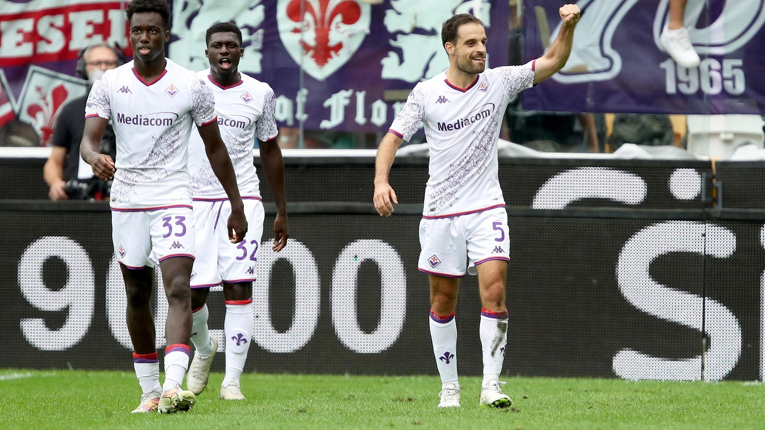 Udinese-Fiorentina, Bonaventura esulta dopo il gol (foto Ansa) Udinese-Fiorentina, Bonaventura esulta dopo il gol (foto Ansa)