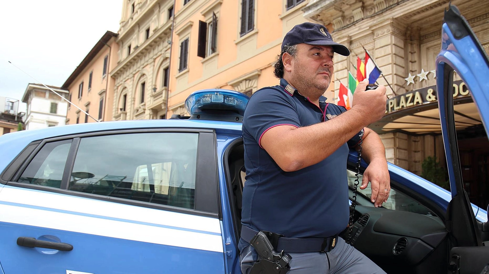 Giro di spaccio bloccato. Arrestato dalla polizia il pusher dei minorenni