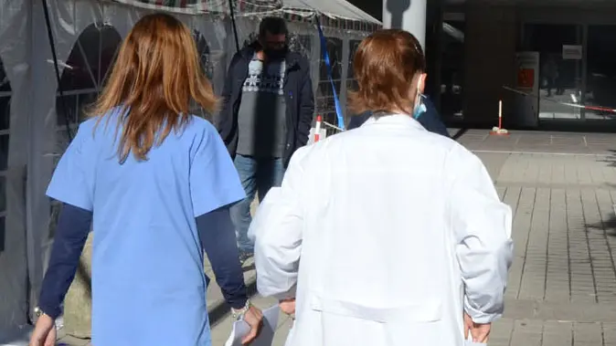 Emergenza medici e infermieri