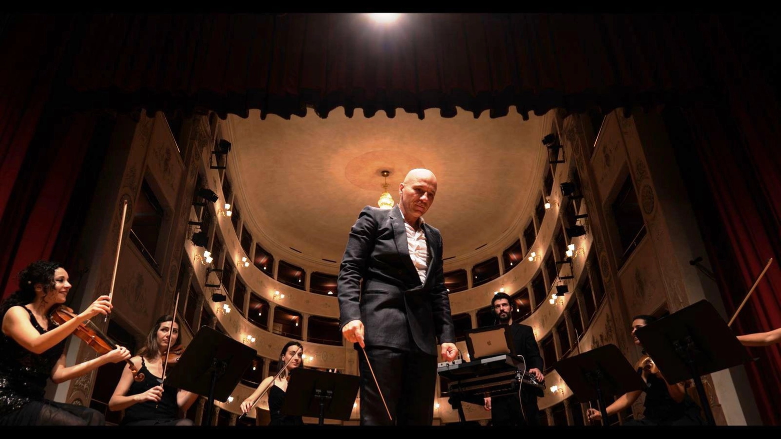 Tosi in concerto con “Leggera Sinfonia“ Tosi in concerto con “Leggera Sinfonia“