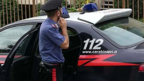 Arrestato dai carabinieri un uomo che ha picchiato i genitori