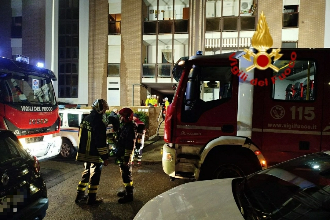 L'intervento dei vigili del fuoco (Foto vigili del fuoco)
