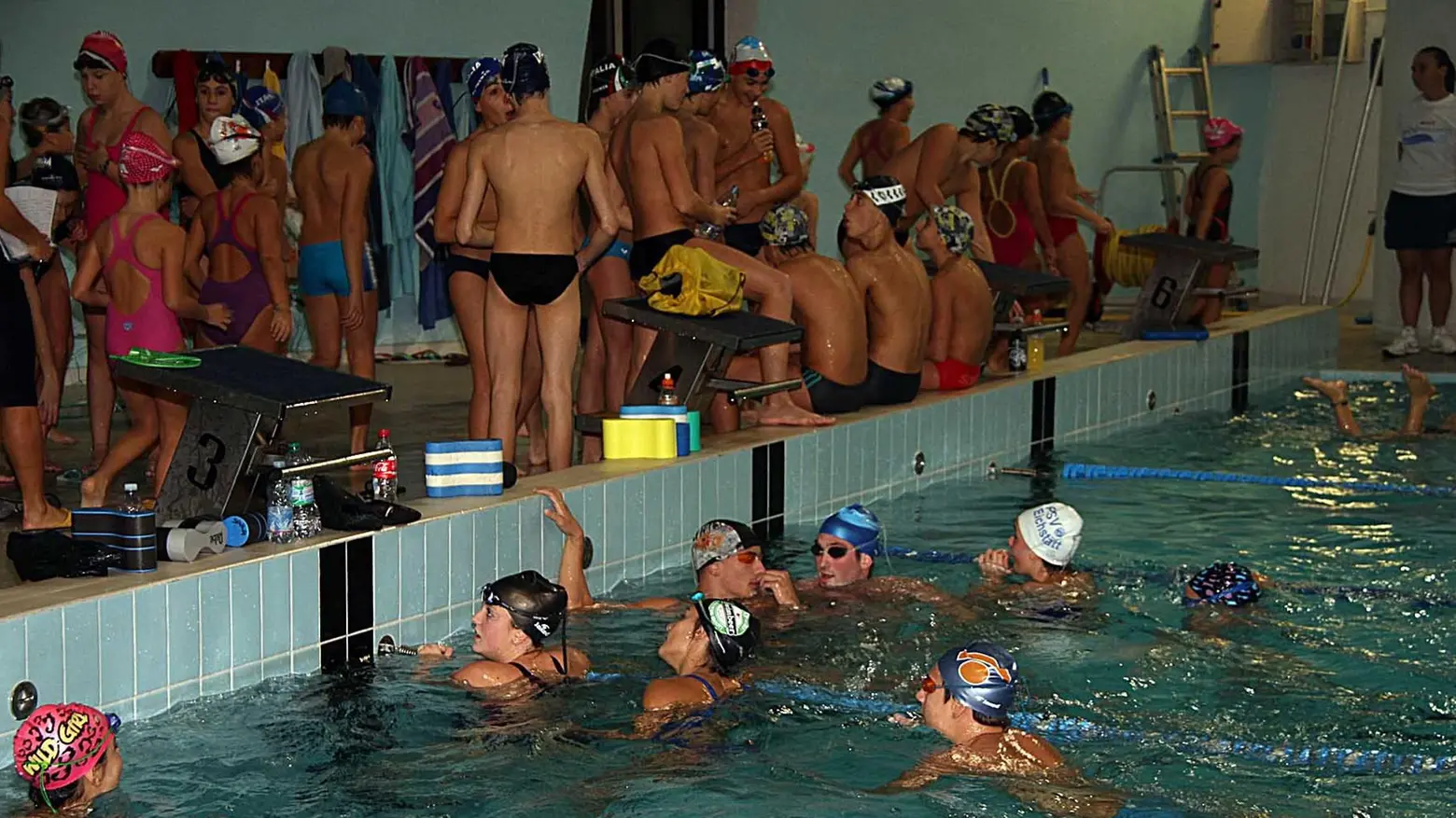La piscina resta chiusa "Un anno disastroso" La piscina resta chiusa "Un anno disastroso"