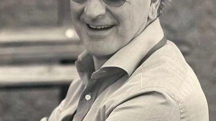 Luigi Bonini, 83 anni, storico commerciante di Altopascio, è scomparso lasciando un ricordo di grande lavoro, premura, memoria storica e voglia di condividere. I funerali si svolgeranno oggi alle 14,30 alla chiesa di Altopascio.