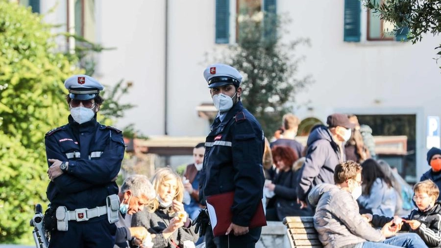 Controlli dei vigili urbani a Empoli (Fotocronache Germogli)