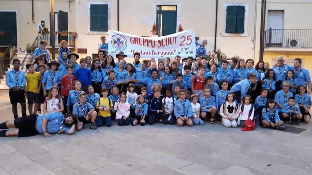 Crescere con gli scout. Riprendono le iniziativedei ragazzi di Avenza Crescere con gli scout. Riprendono le iniziativedei ragazzi di Avenza