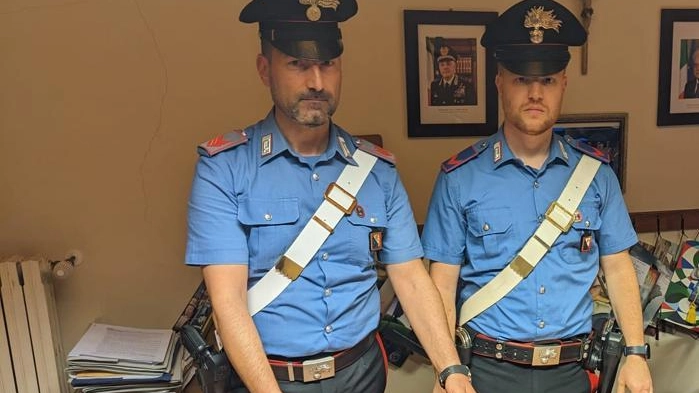 Aveva mezzo chilo di droga Arrestato dai carabinieri Aveva mezzo chilo di droga Arrestato dai carabinieri