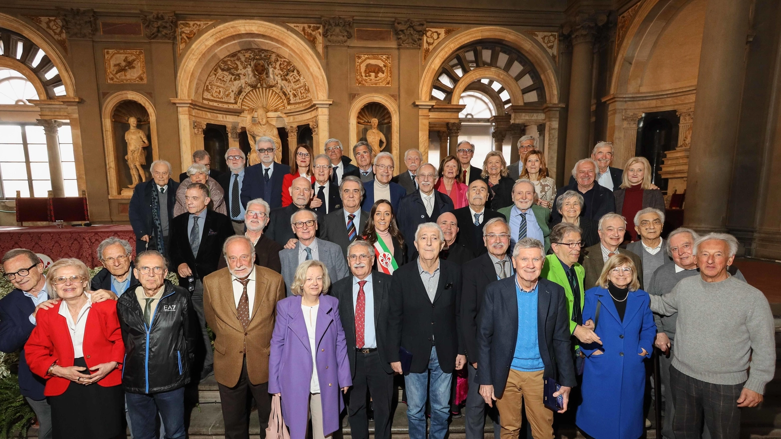 Medici fiorentini, il 50° della laurea  Grande festa in Palazzo Vecchio  "Non è un lavoro, è una missione"