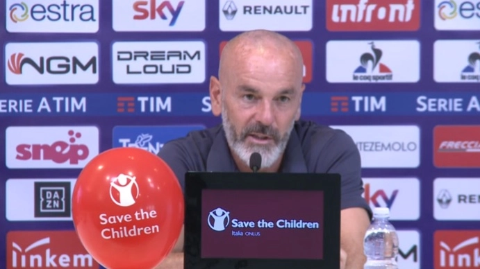 Il tecnico viola Stefano Pioli in conferenza stampa prima di Fiorentina-Cagliari