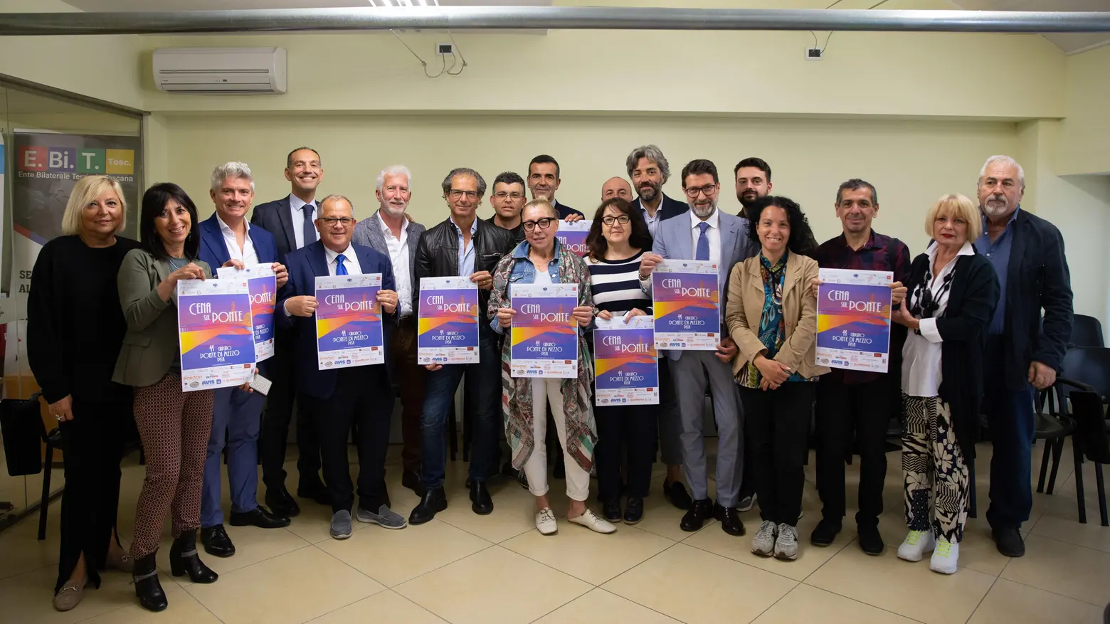 Anteprima Arcobaleno d’estate Torna la cena sul Ponte di Mezzo fra eccellenze pisane e solidarietà Anteprima Arcobaleno d’estate Torna la cena sul Ponte di Mezzo fra eccellenze pisane e solidarietà