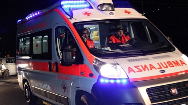 Un'ambulanza (foto di repertorio)