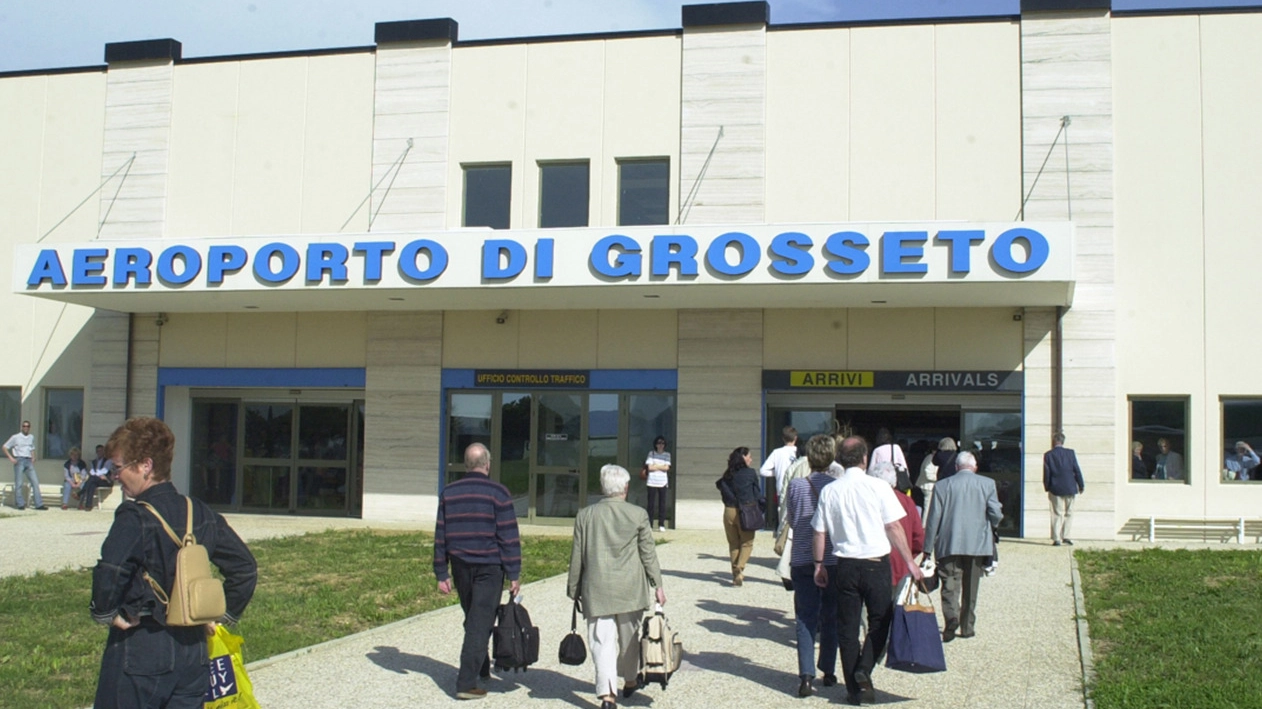 L’ingresso all’aeroporto Baccarini
