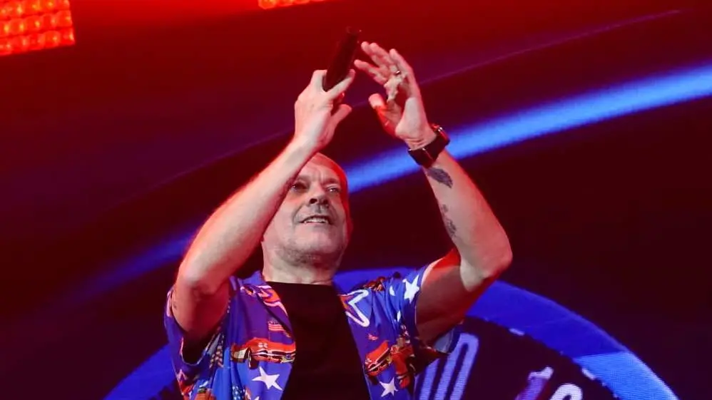 Max Pezzali a Firenze (foto Tania Bucci/New Pressphoto)