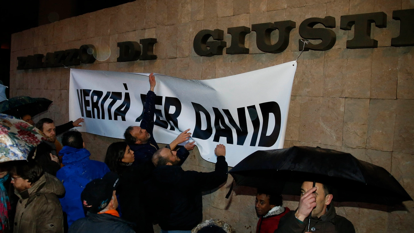 Il corteo per chiedere la verità sulla morte di David Rossi (Foto Dipietro)